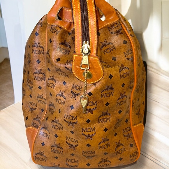 MCM Cognac Visetos Logo Weekender Bag with 2 Keys and COA - Picture 3 of 14